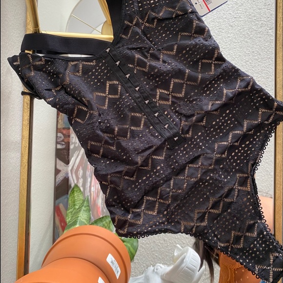 Thank You Never Bodysuit - XS - Picture 6 of 11